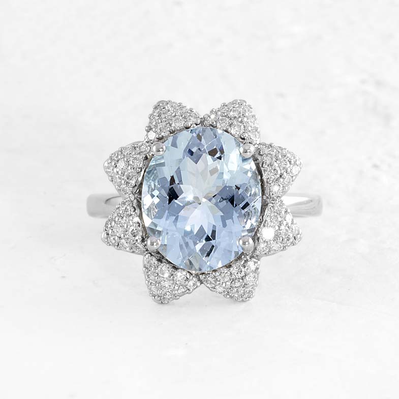 gr062-oval-aquamarine-diamond-halo-ring-feature-image